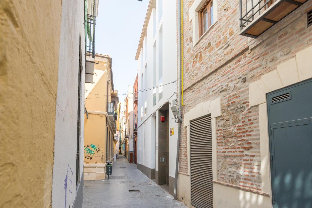 Malaga City Breaks Exterior foto